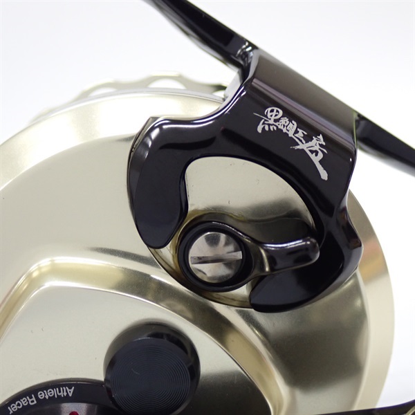 カセ筏師ＴＨＥアスリートレーサー６５ＨＧ－ＧＢ　左